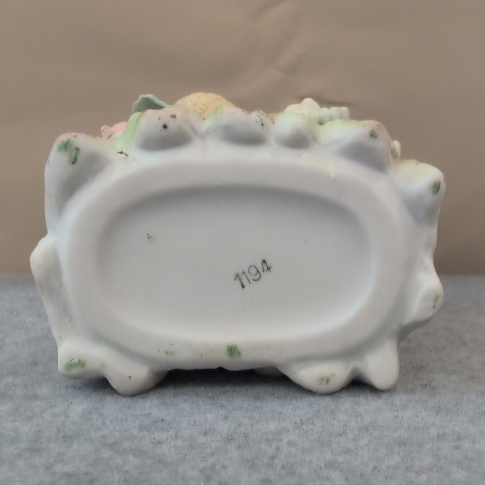 Vintage Boy Sitting on Tree Stump Figurine Planter Vase Porcelain Floral Japan - Picture 6 of 6